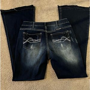 31 x 35 let it be jeans by Cowgirl Tuff